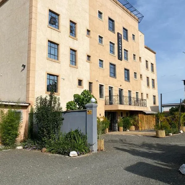 COMFORT E SUITES，位于内罗毕的酒店