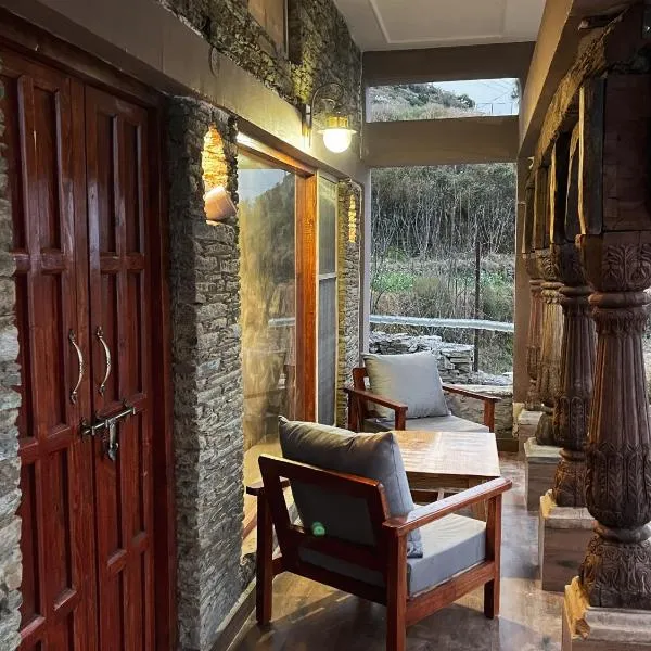 BSR Farms Resort，位于Pauri的酒店