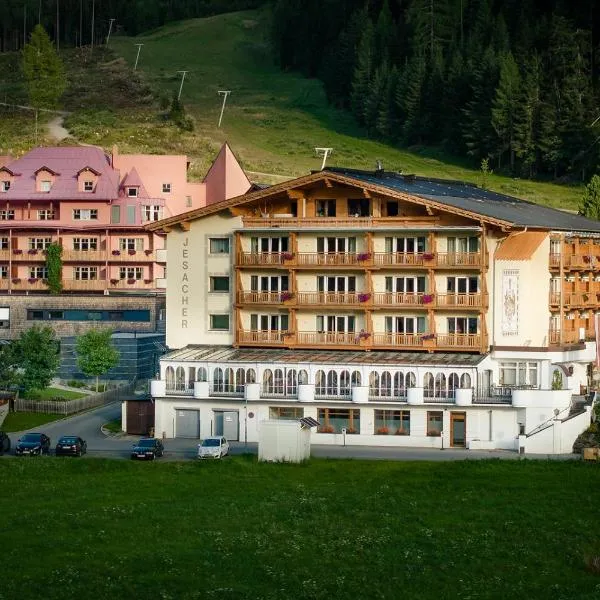 Hotel Jesacherhof 4s，位于Hinterbichl的酒店