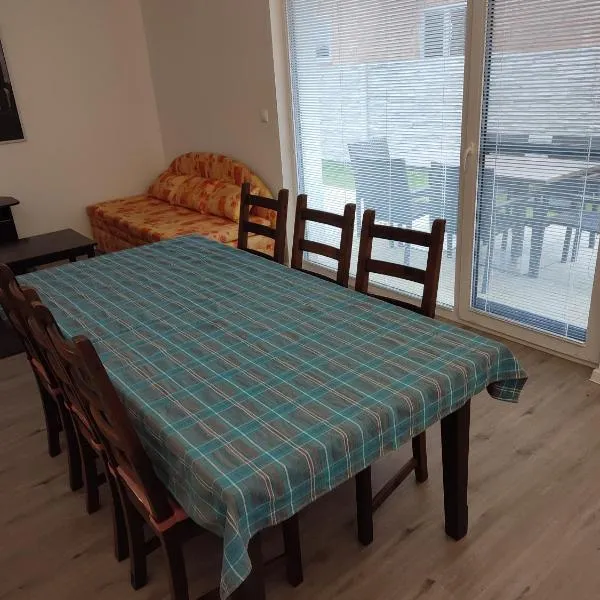 BÖJTÖS apartmány NESVADY，位于Nesvady的酒店