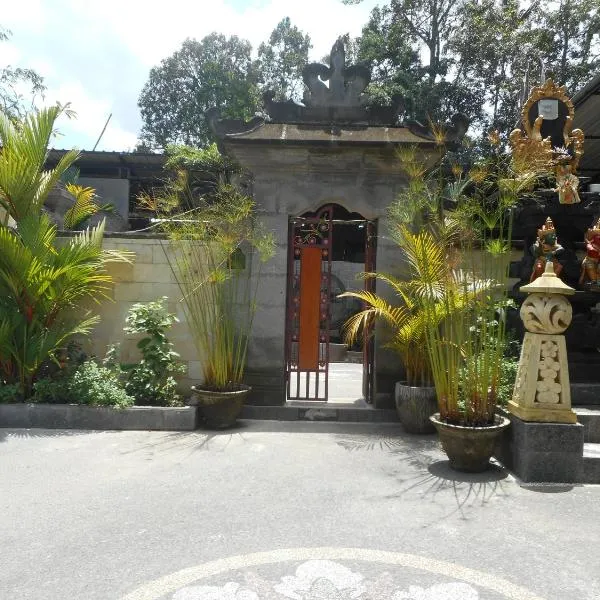 Suci Amerta Guest House，位于Menanga的酒店