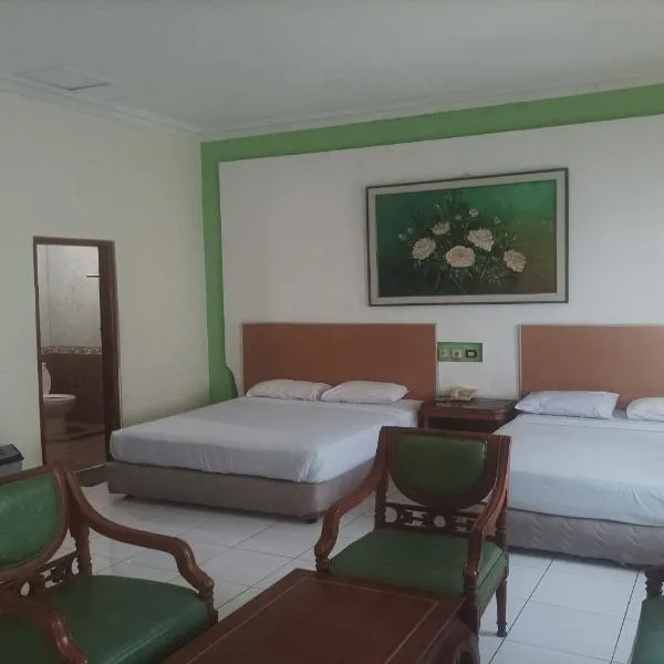Permata Hijau，位于井里汶的酒店