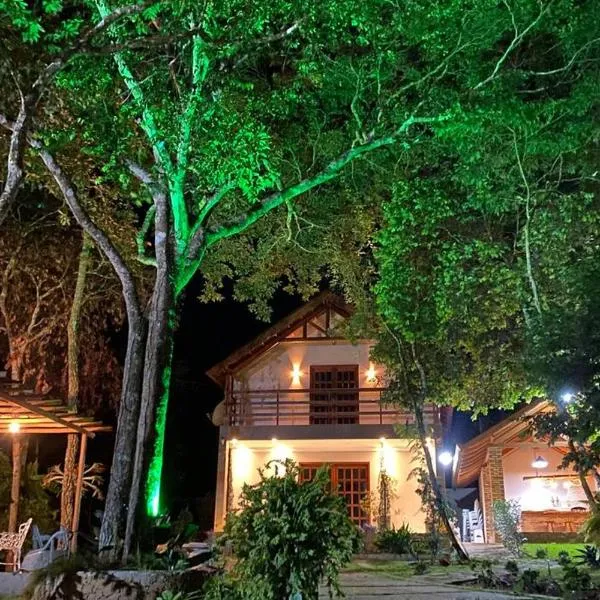 Chalé Recanto dos pássaros.，位于北瓜拉西亚巴的酒店