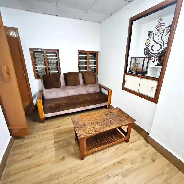 Hallimane Homestay，位于Padubidri的酒店