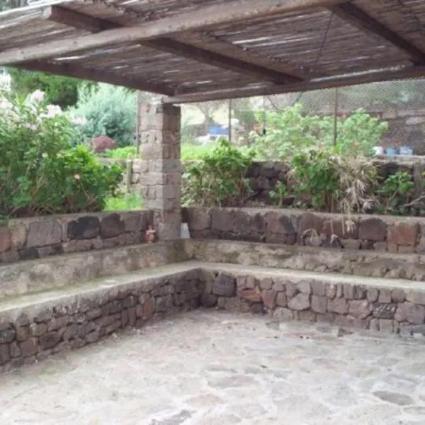 il patio mini appartamento，位于潘泰莱里亚的酒店