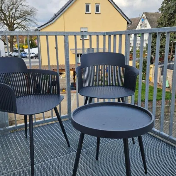 Ferienwohnung AS5 One Bamberg - ruhig, zentral mit Balkon，位于哈尔施塔特的酒店