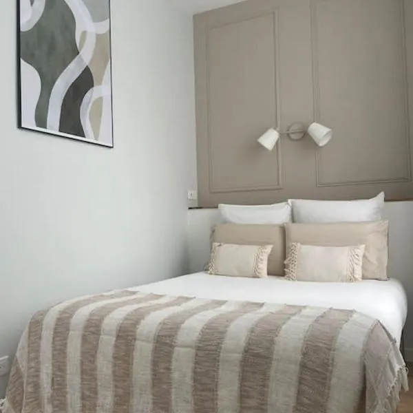 Joli appartement avec parking - proche centre ville，位于沙特尔的酒店