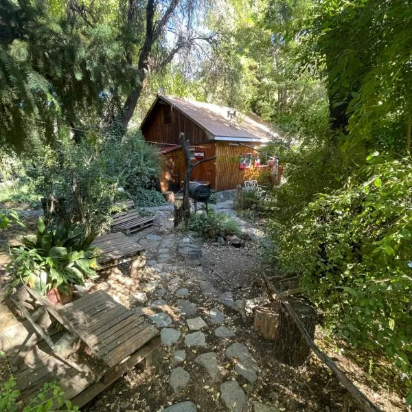 Cabaña alpina en plena cordillera con acceso a Río，位于Río Blanco的酒店