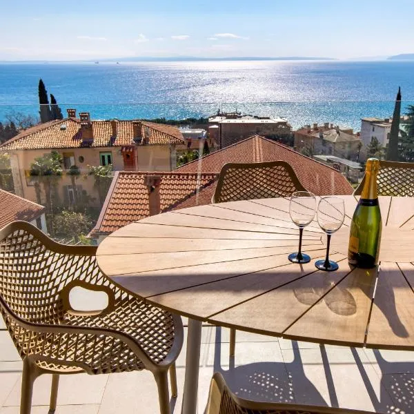 Exclusive Condo SOHO Opatija center with pool and terrace，位于奥帕提亚的酒店