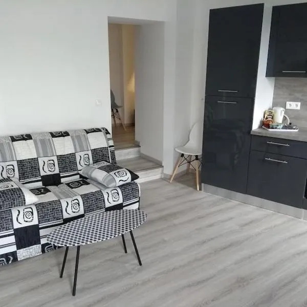 Charmant appartement T2 neuf ,calme tout confort.，位于Cases-de-Pène的酒店