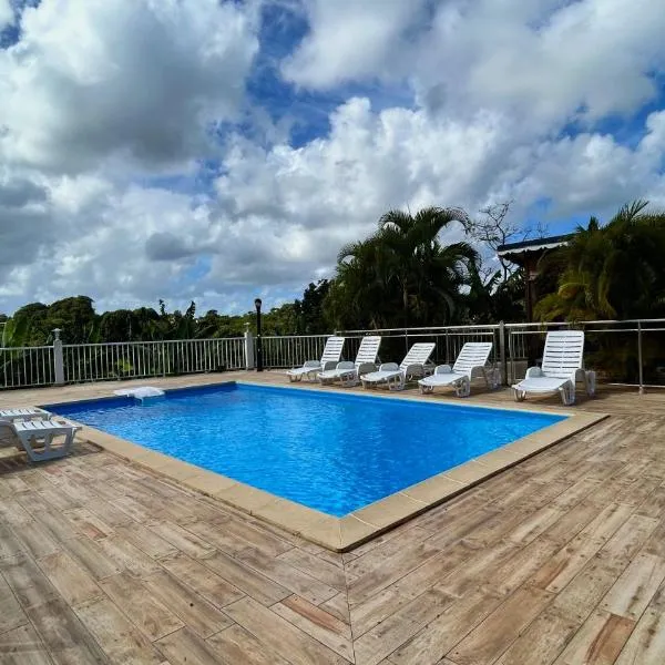 Les Villas Sarah，位于勒穆莱的酒店