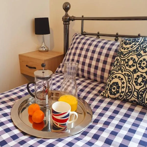 Garden view beach apartment，位于伯恩茅斯的酒店