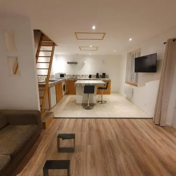 Maison village calme, Douai à 10min.,位于Goeulzin的酒店