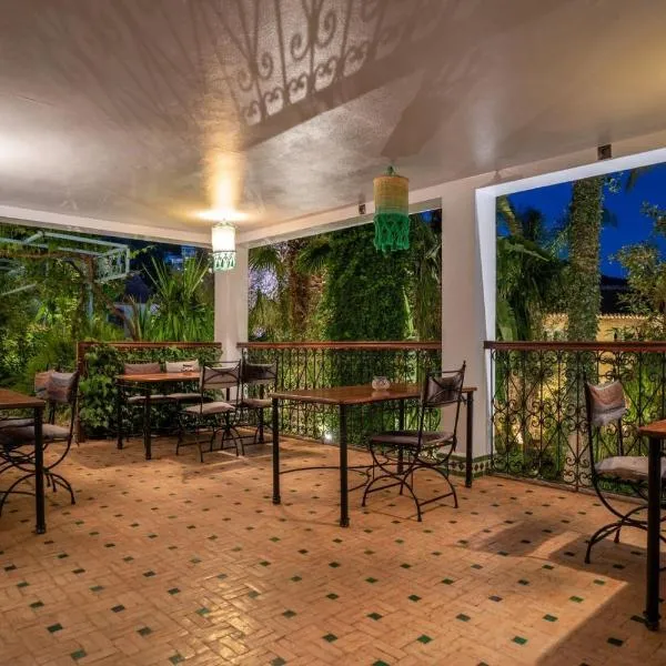 莫利诺花园酒店，位于Izilane的酒店
