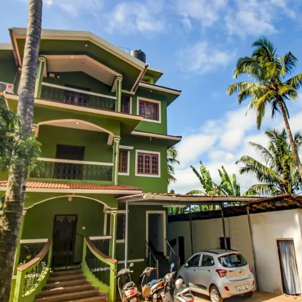 Super OYO Pradeep Guest House Near Baga Beach，位于巴加的酒店