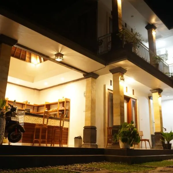 Griya Alit Guest House，位于Ketewel的酒店