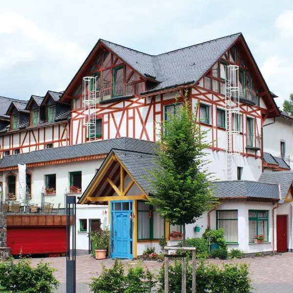 Hotel Westerwälder Hof，位于Langenbach bei Kirburg的酒店