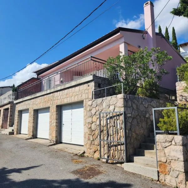 Guest House Karlobag - Villa Rose，位于卡尔卢巴格的酒店