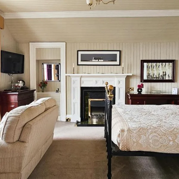 阿兹住宿加早餐旅馆，位于奥本的酒店