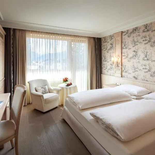Salzburgerhof, das 5-Sterne Hotel von Zell am See，位于滨湖采尔的酒店