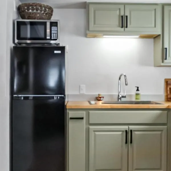 Boho Modern Retreat with Mountain Views Unit 1 Durango，位于杜兰戈的酒店