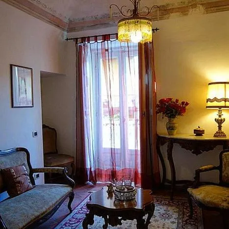 Antica Dimora Fuori Le Mura B&B，位于斯坎诺的酒店