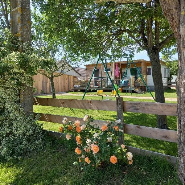 Ferme équestre du grand Epinay，位于Yèvres的酒店