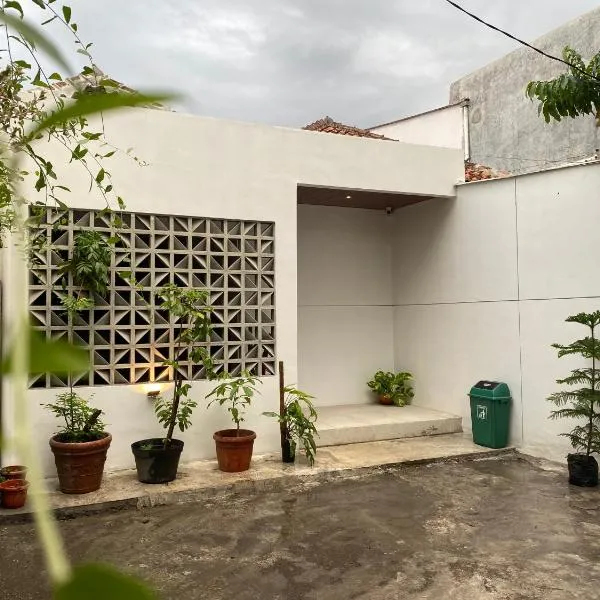 Sare Living Homestay，位于日惹的酒店