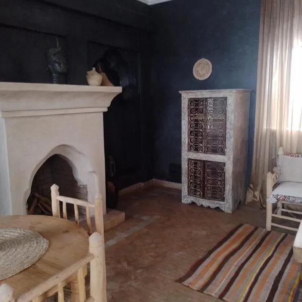 Domaine de l'Arganeraie，位于Ghazoua的酒店