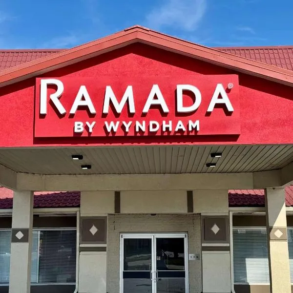 Ramada by Wyndham Lumberton，位于兰伯顿的酒店