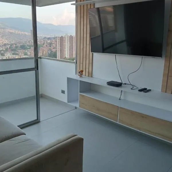Apartamento en Edificio Puerto paraiso en Bello Antioquia，位于贝约的酒店