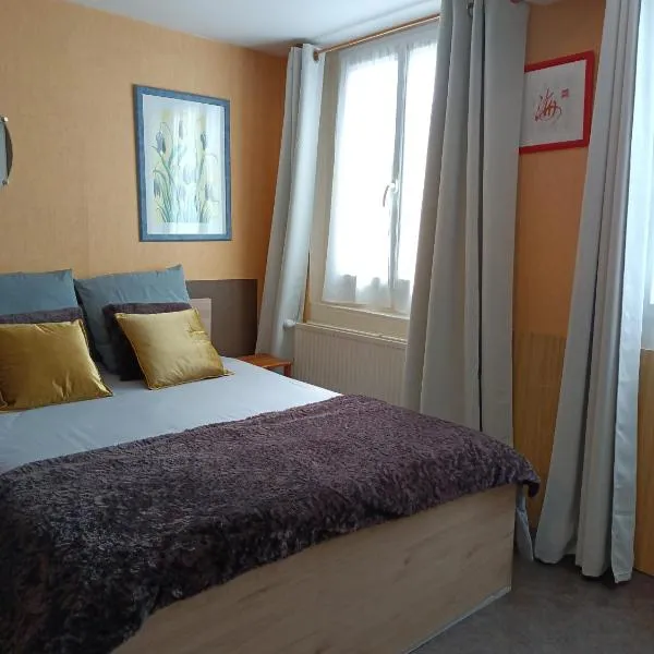Chambre dans le centre historique，位于蓬托德梅尔的酒店