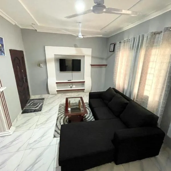 Accra City Apartments，位于Bortianor的酒店