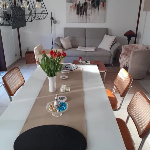 Dünenhaus NADINE，位于德哈恩的酒店