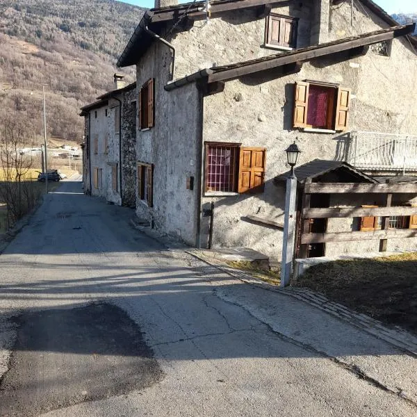 La casetta di campagna，位于Mazzo di Valtellina的酒店