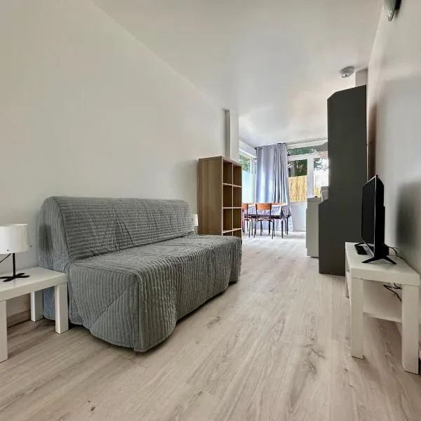 001 T2 Immeuble Persévérance，位于Conflans-en-Jarnisy的酒店