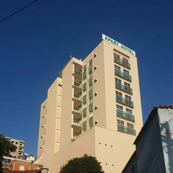 Manhattan Apart Hotel，位于Caratinga的酒店