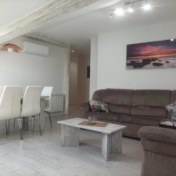 Bejar Alojamiento La Plaza，位于贝哈尔的酒店