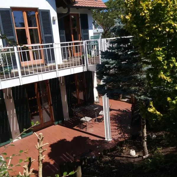 Waldwinkel，位于特罗伊赫特林根的酒店