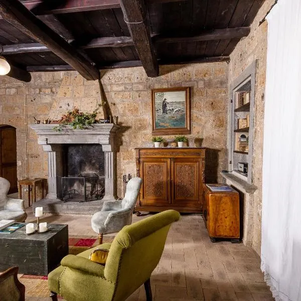 La Rocca - Palazzo Pallotti，位于Lubriano的酒店