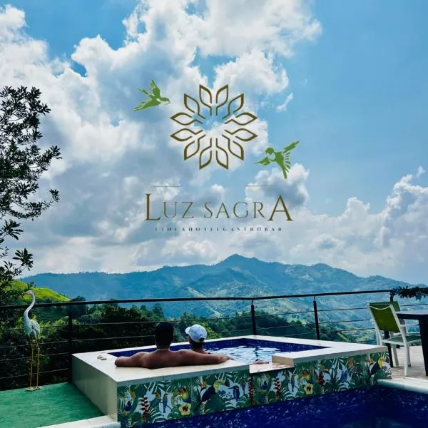 finca hotel luzsagra，位于拉维加的酒店