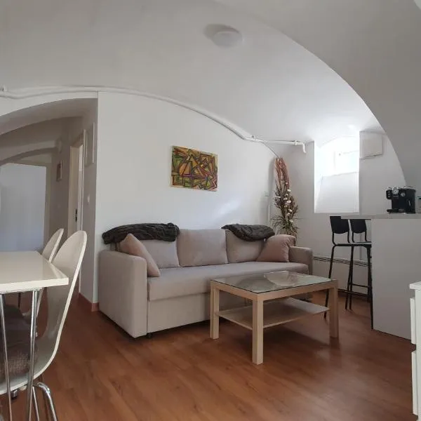 Quiet corner，位于瓦拉日丁的酒店