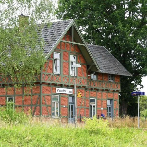 Ferienwohnung Bahnhof 1892，位于Meeder的酒店
