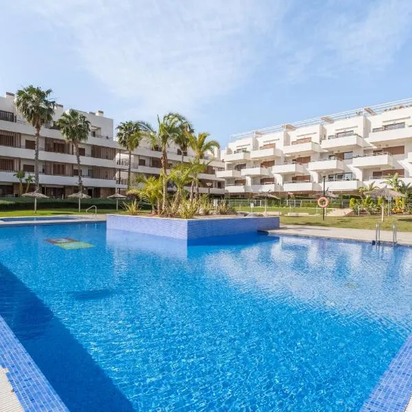 Terrazas de Campoamor Sunrise，位于奥里韦拉的酒店