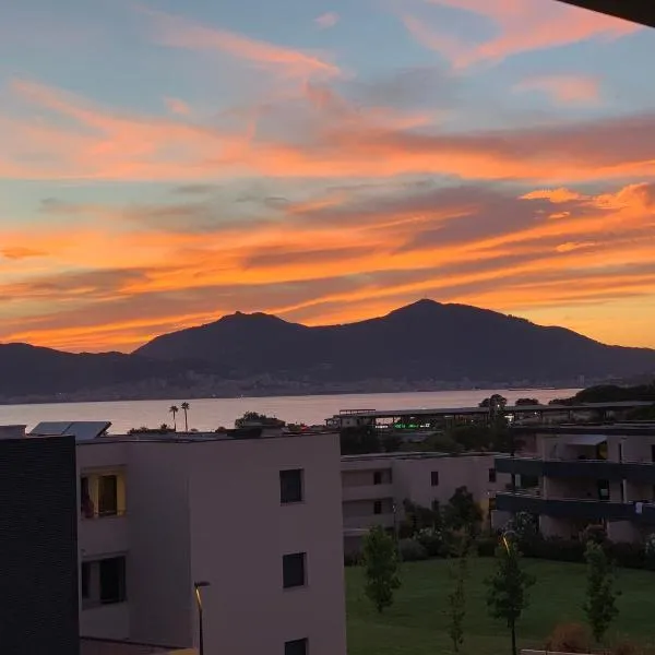 Appartement T3 de standing, vue mer - Porticcio，位于Grosseto-Prugna的酒店
