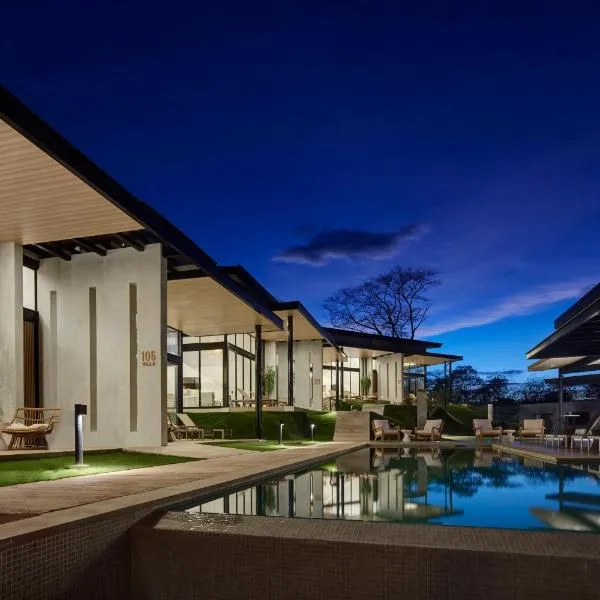Epic Tamarindo Boutique Hotel，位于Villarreal的酒店