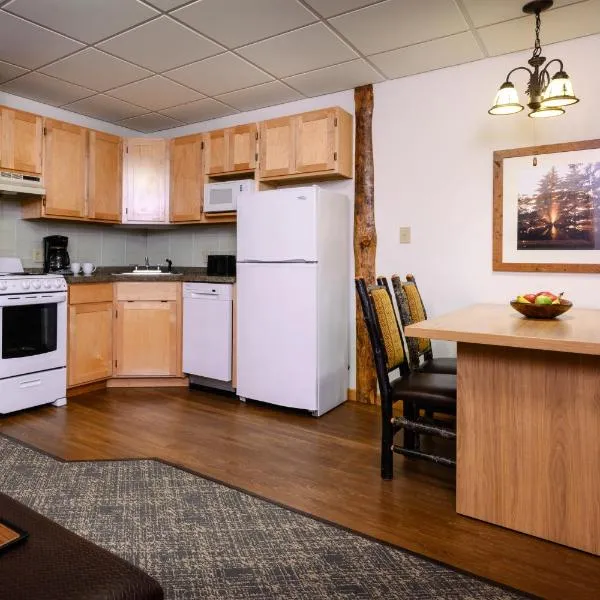 斯通里奇度假酒店，位于Blanchard的酒店