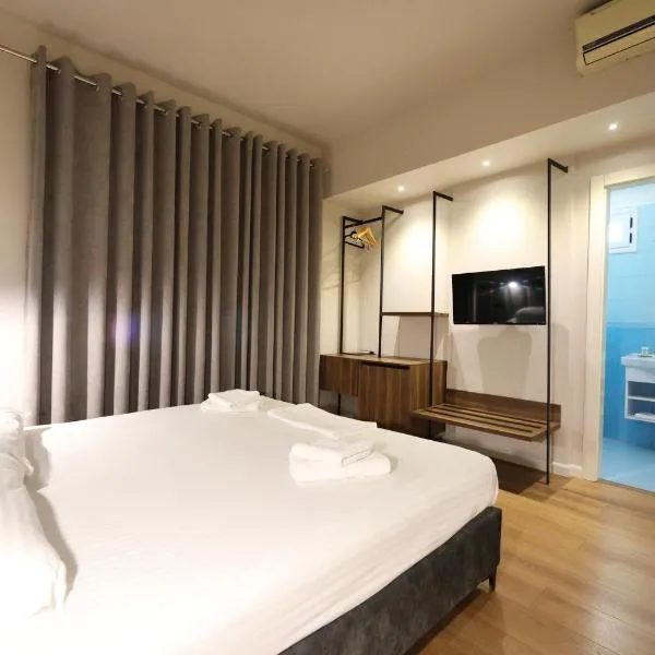 HOTEL LIBERTAS，位于伏罗拉的酒店