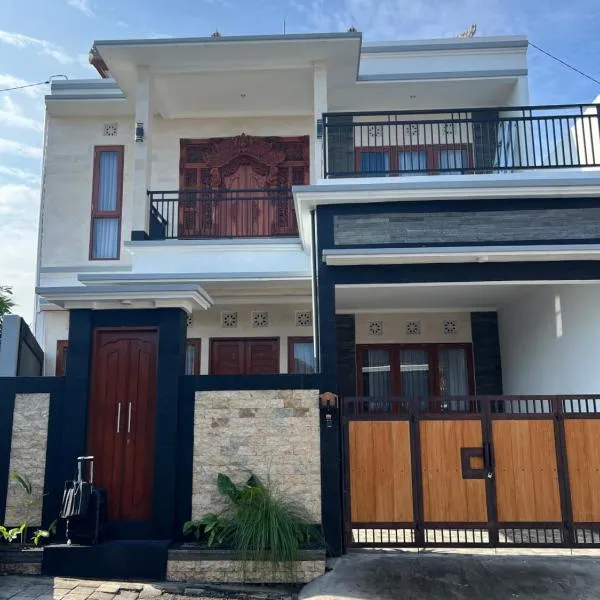 Bratavilla，位于Ketewel的酒店