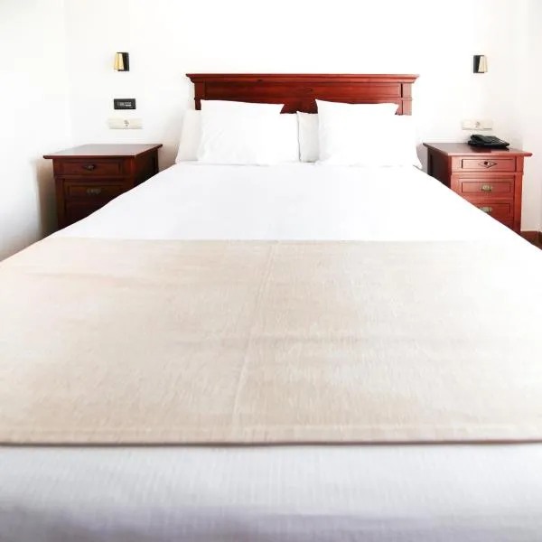 Hostal La Muralla，位于萨阿拉德洛斯阿图内斯的酒店